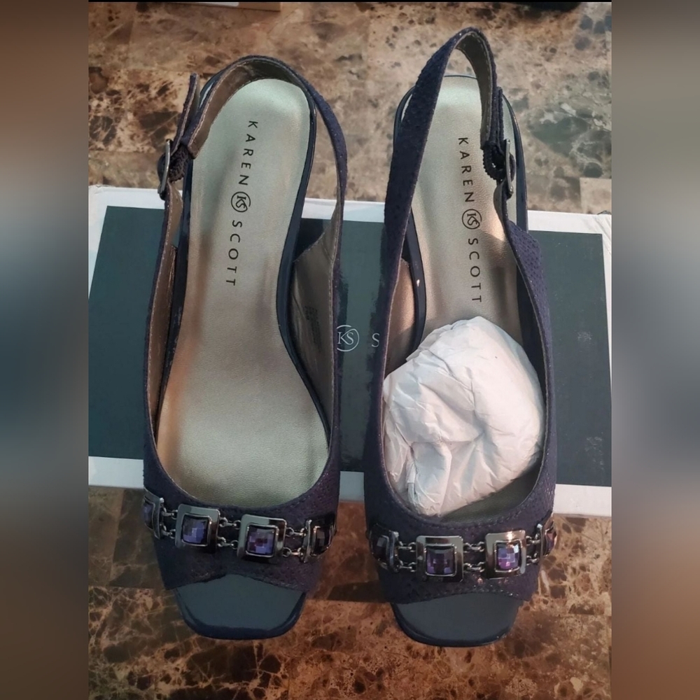 Karen Scott Analese Peep Toe slingback Classic Pumps Navy Blue.
